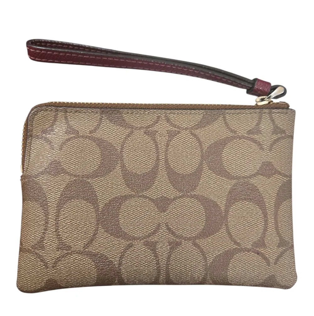 Coach Signature C And Burgundy Pocket Wristlet - Picture 2 of 5